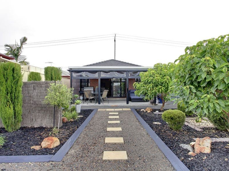 25 Nilpena Avenue, Park Holme SA 5043