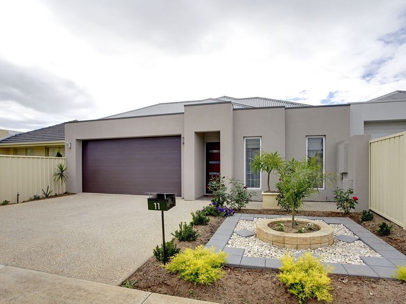 11 Maria Street, Findon SA 5023