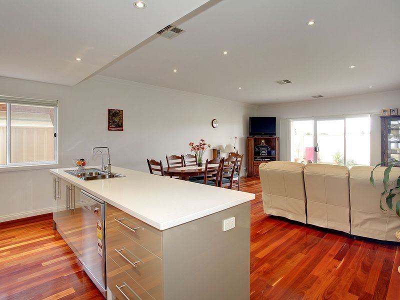 11 Maria Street, Findon SA 5023