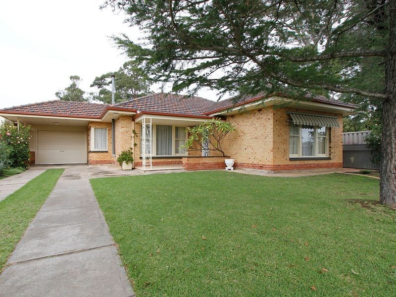 2 Singleton Avenue, Seaton SA 5023