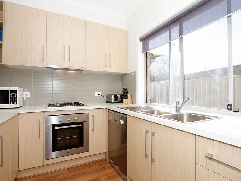 2/9 Kelmscott Street, Rosewater SA 5013