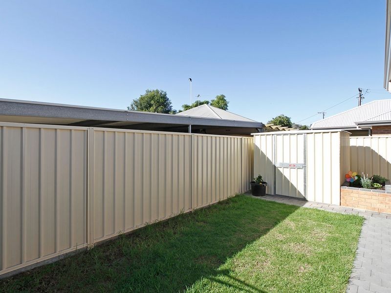 2/9 Kelmscott Street, Rosewater SA 5013