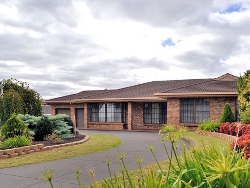 41 Yulinda Terrace, Gulfview Heights SA 5096