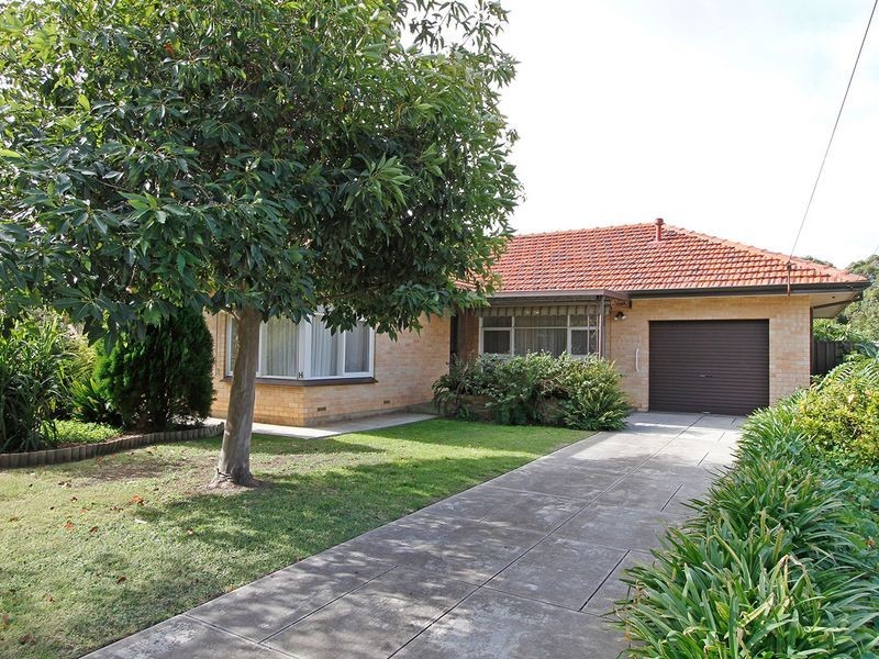 24 Mackirdy Street, Fulham SA 5024