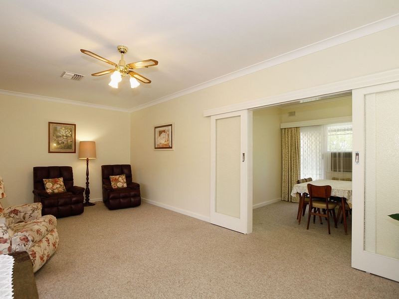 24 Mackirdy Street, Fulham SA 5024