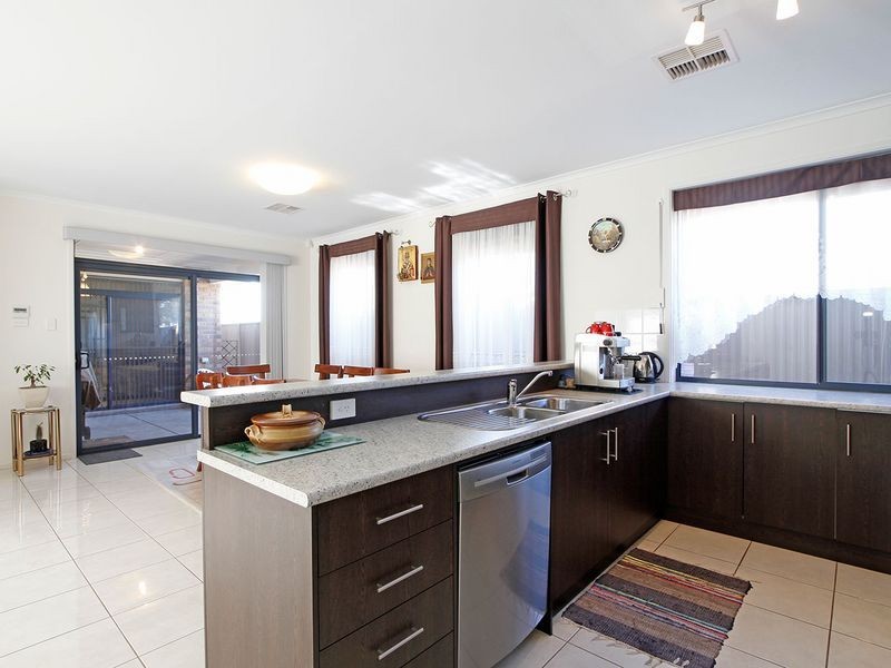 8 Emma Street, Athol Park SA 5012