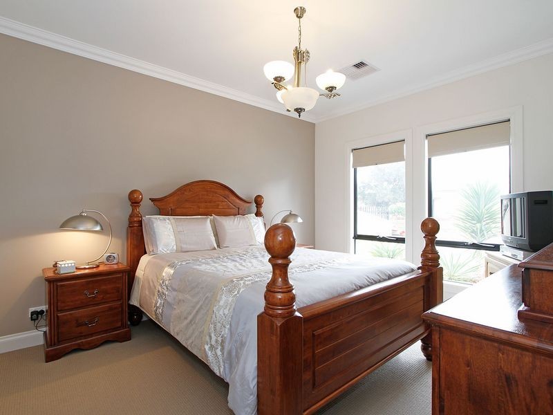 37 Risely Avenue, Royal Park SA 5014