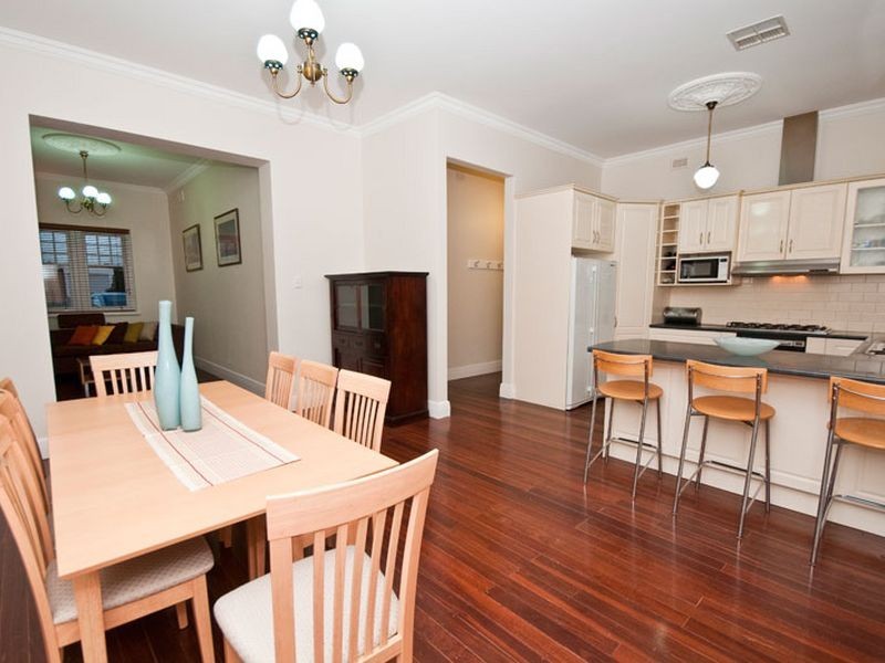 5 The Grove, Woodville SA 5011