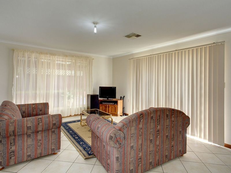 13 Kirby Terrace, Largs North SA 5016