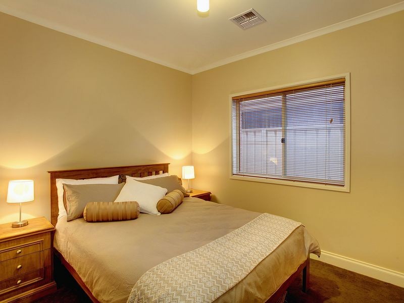 17 Whitney Street, Cheltenham SA 5014