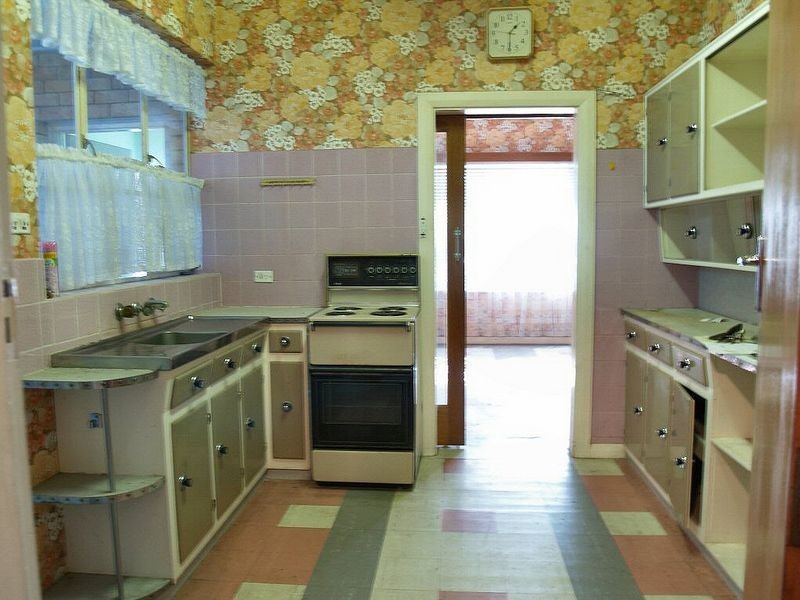 16 Mill Street, Seaton SA 5023