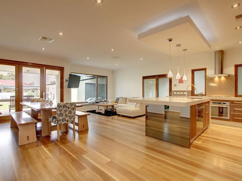 4 Singleton Avenue, Seaton SA 5023