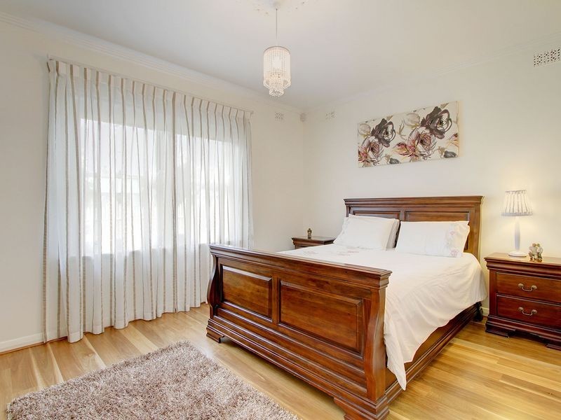 4 Singleton Avenue, Seaton SA 5023