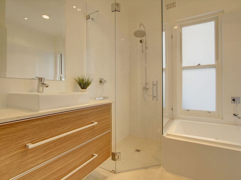 4 Singleton Avenue, Seaton SA 5023