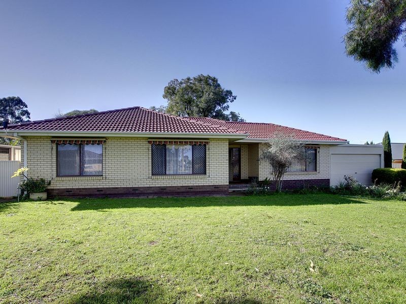 12 Jordan Street, Valley View SA 5093