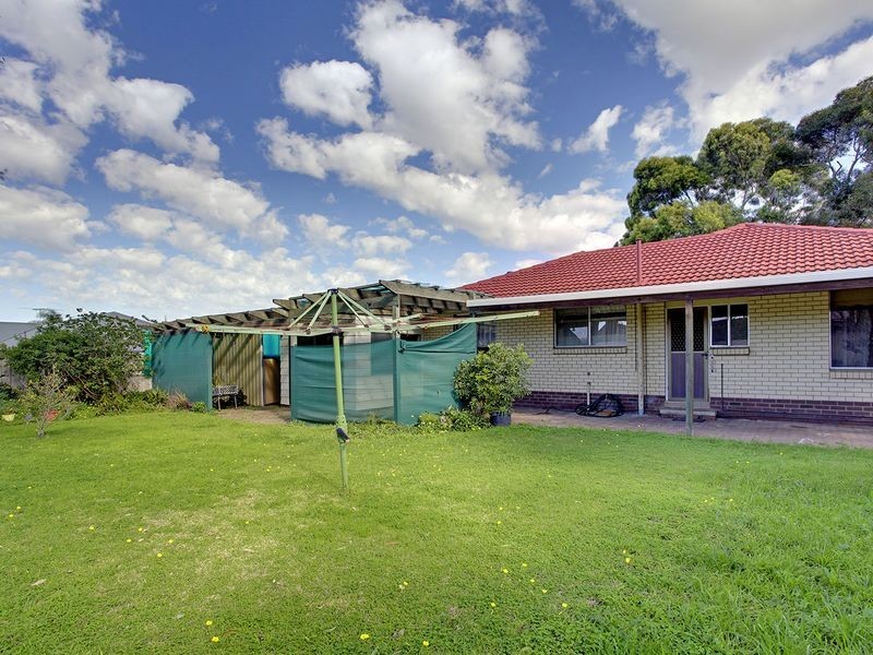 12 Jordan Street, Valley View SA 5093