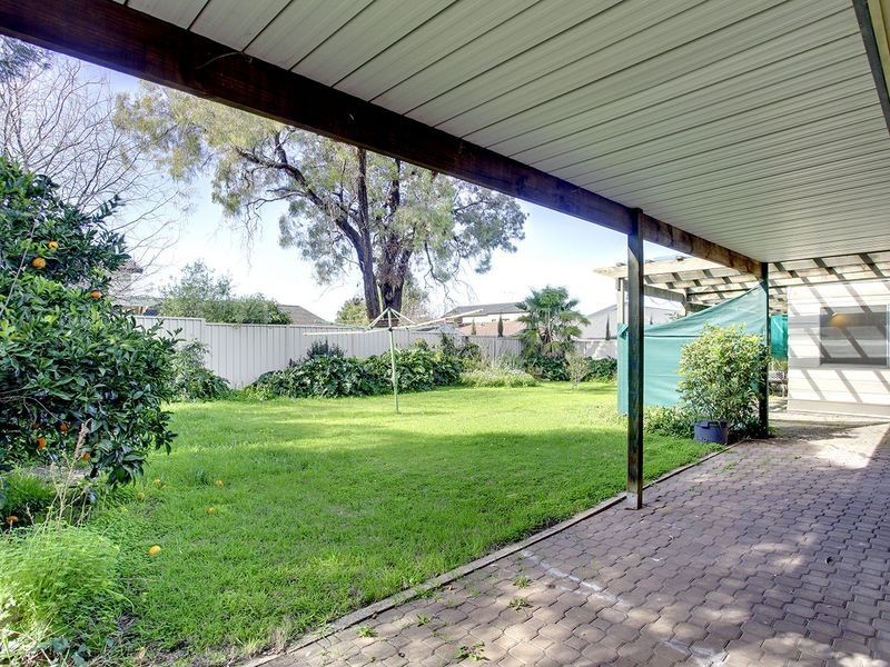 12 Jordan Street, Valley View SA 5093