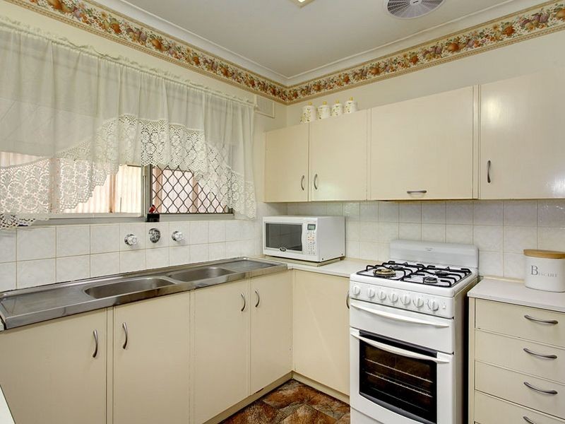 13 Betty Avenue, Fulham Gardens SA 5024