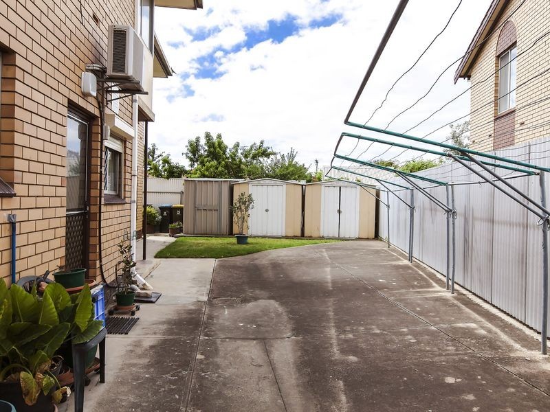 2/4A First Avenue, Woodville Gardens SA 5012