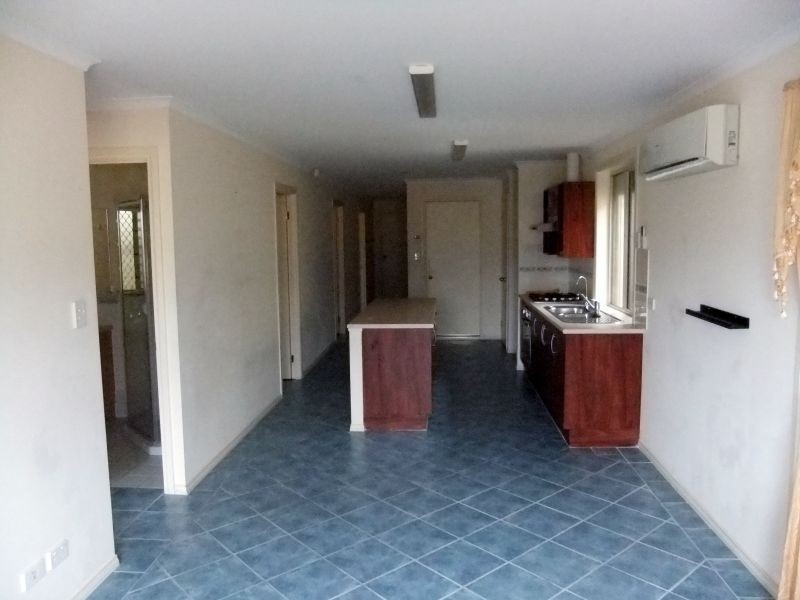 8 Regent Street, Pennington SA 5013