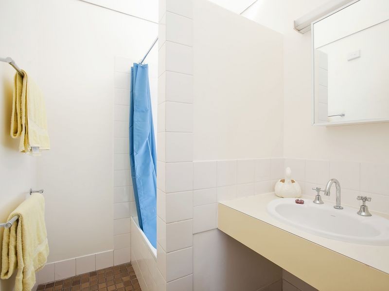 7 Lisa Court, Pennington SA 5013