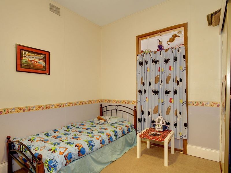 16 James Street, Rosewater SA 5013