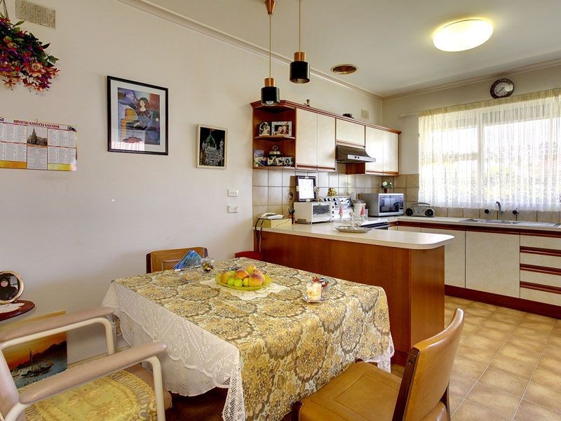 11 Louise Avenue, Fulham SA 5024