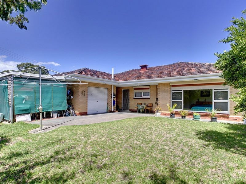 11 Louise Avenue, Fulham SA 5024