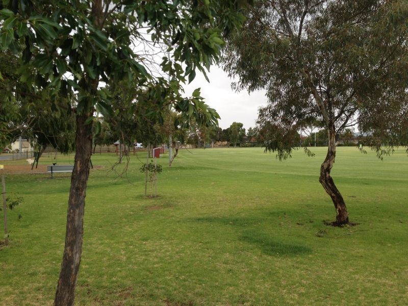 15 Tunbridge Street, Woodville South SA 5011