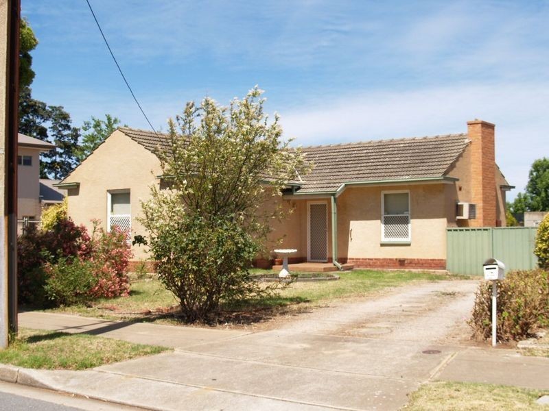 8 Drummond Avenue, Findon SA 5023