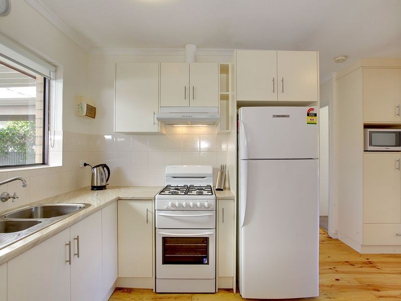 11/1 Carnarvon Terrace, Largs North SA 5016