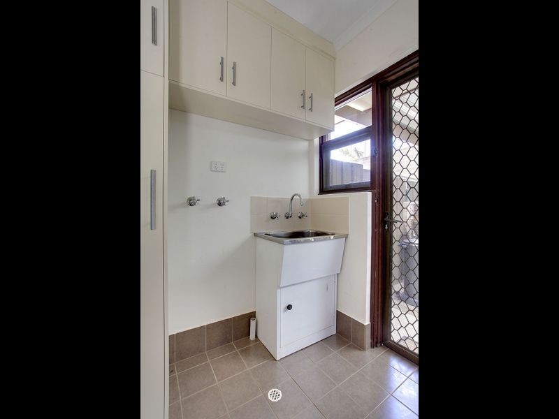 11/1 Carnarvon Terrace, Largs North SA 5016