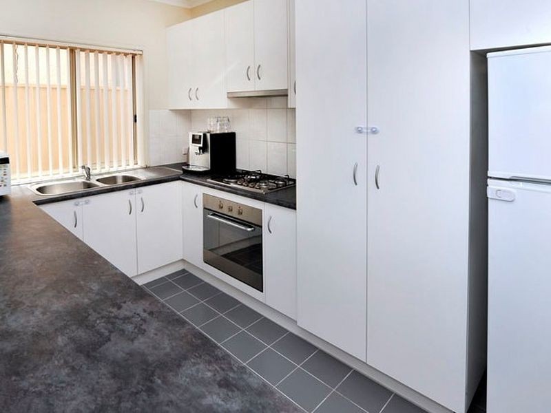 4 Wadham Street, Brompton SA 5007
