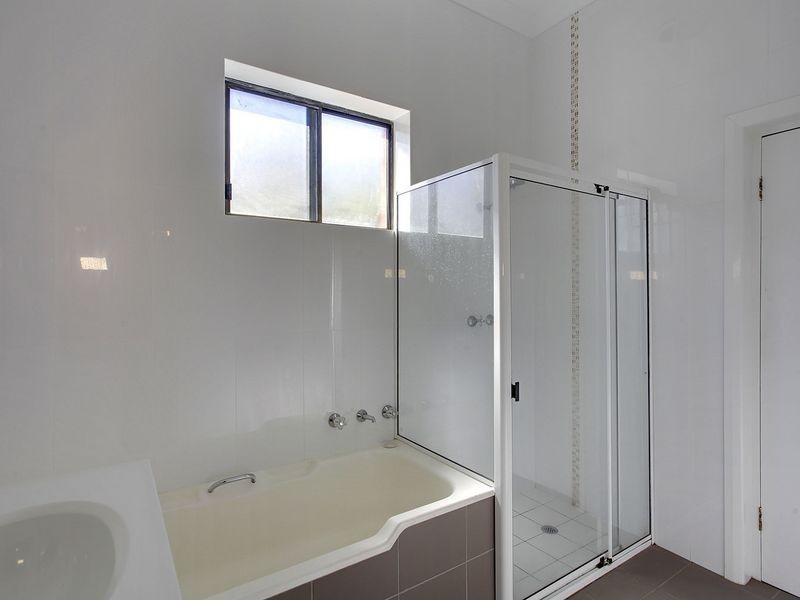 194 Grand Junction Road, Pennington SA 5013