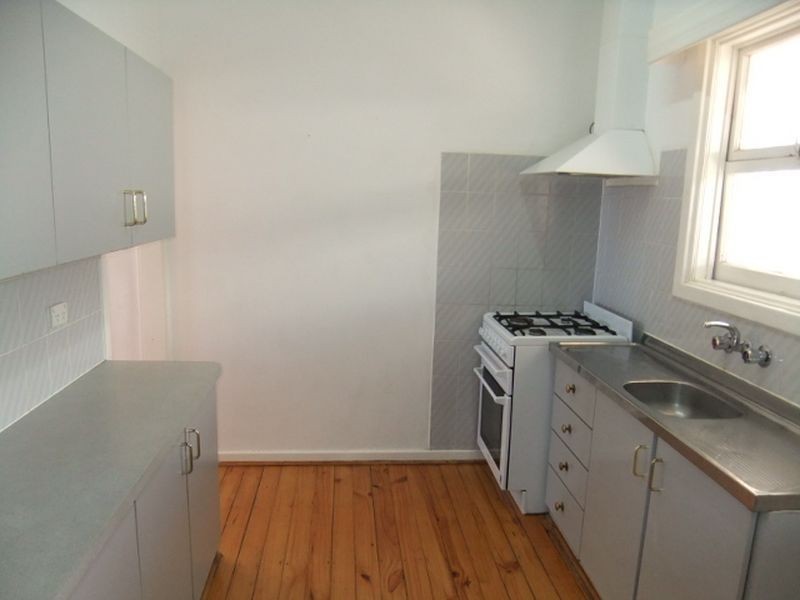 17 Dudley Street, Mansfield Park SA 5012