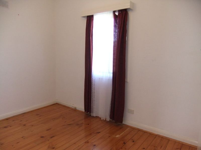 17 Dudley Street, Mansfield Park SA 5012