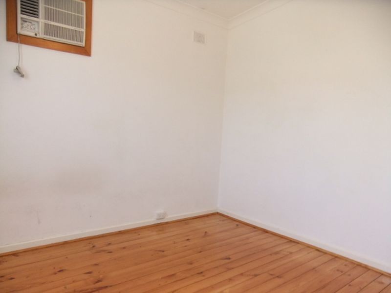 17 Dudley Street, Mansfield Park SA 5012