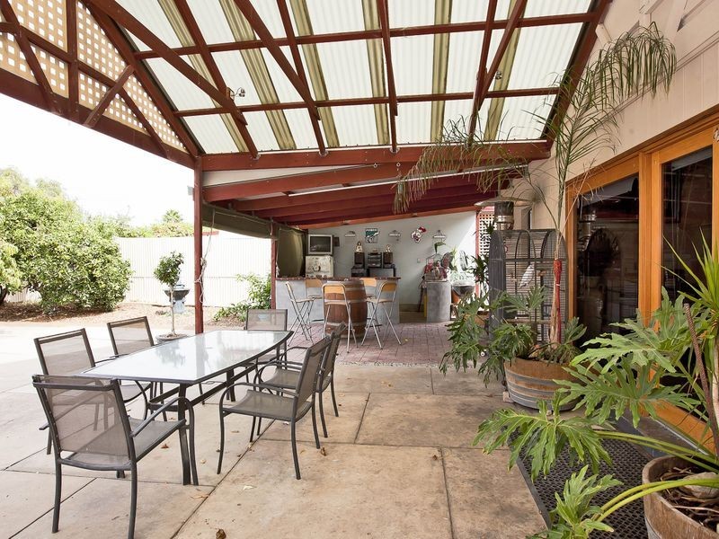 28 Fortisgreen Avenue, Pennington SA 5013