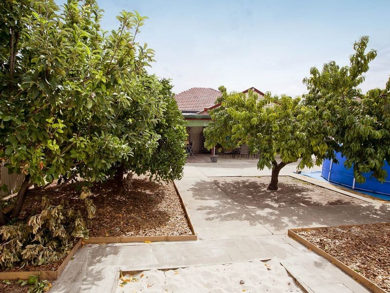 28 Fortisgreen Avenue, Pennington SA 5013