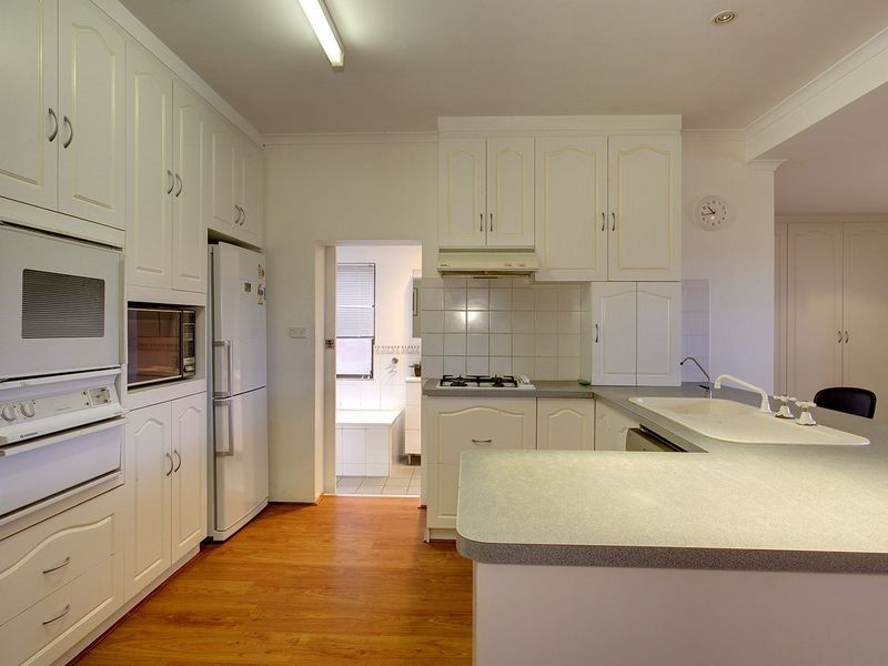 18 Lysle Street, Brooklyn Park SA 5032
