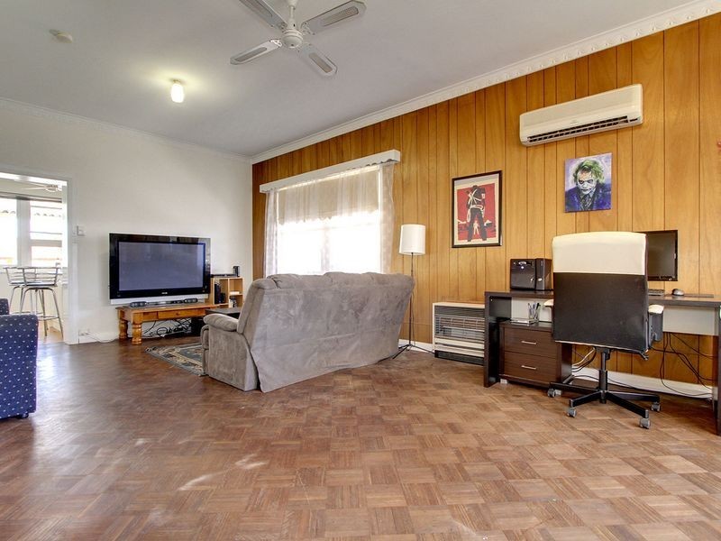 12 Hindmarsh Avenue, West Hindmarsh SA 5007