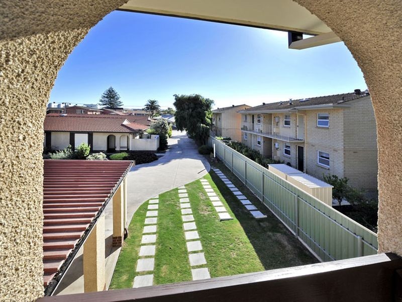 8/16 Tod Street, Glenelg North SA 5045