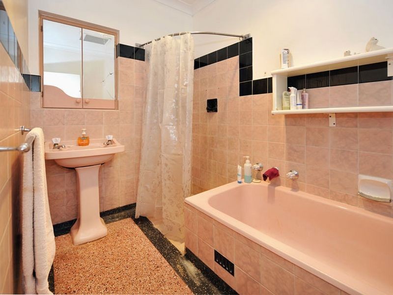 27 Drummond Avenue, Findon SA 5023