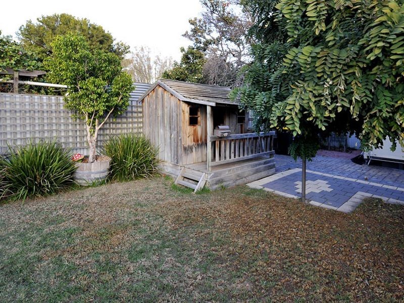 27 Drummond Avenue, Findon SA 5023