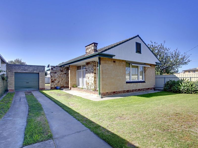 245 Tapleys Hill Road, Seaton SA 5023