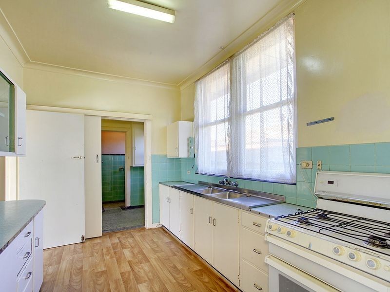 245 Tapleys Hill Road, Seaton SA 5023