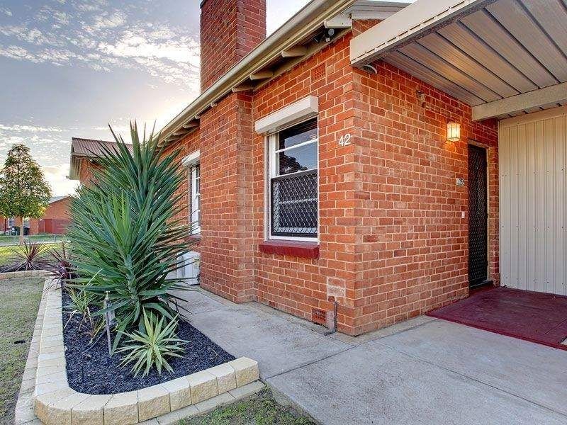 42 Glenburnie Street, Seaton SA 5023