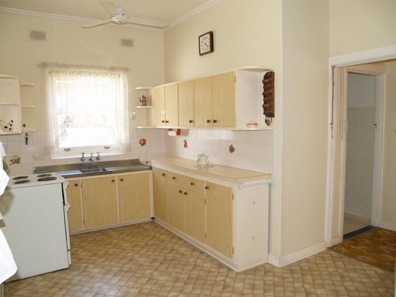 16 Stevens Street, Croydon Park SA 5008