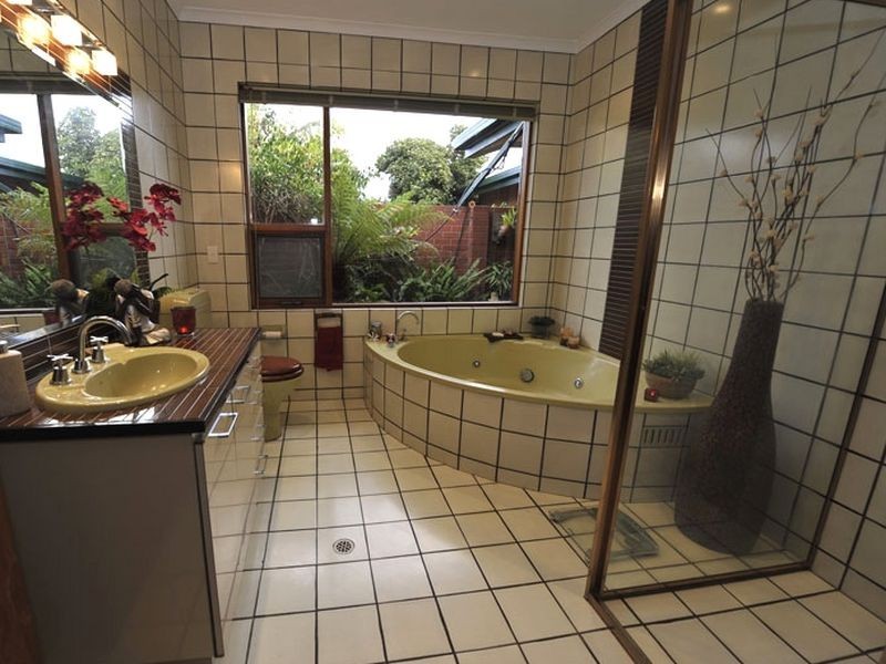 9 Fisher Place, West Lakes SA 5021