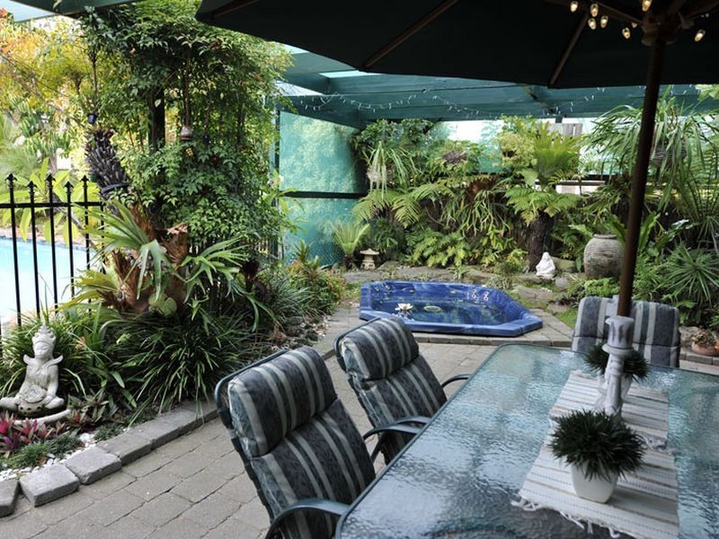 9 Fisher Place, West Lakes SA 5021